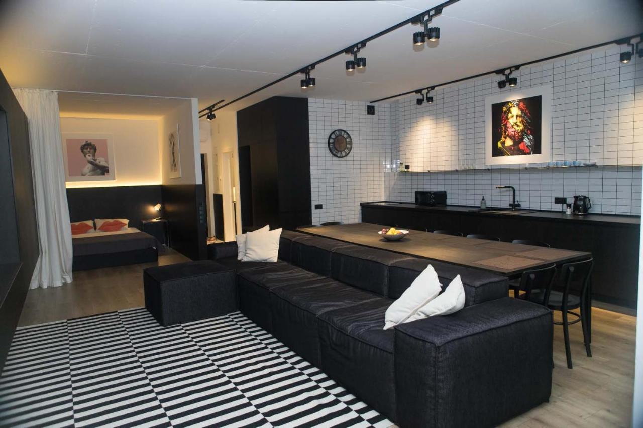 Stylish 1 Bedroom Studio Near Most City Dnepropetrovsk Exterior foto