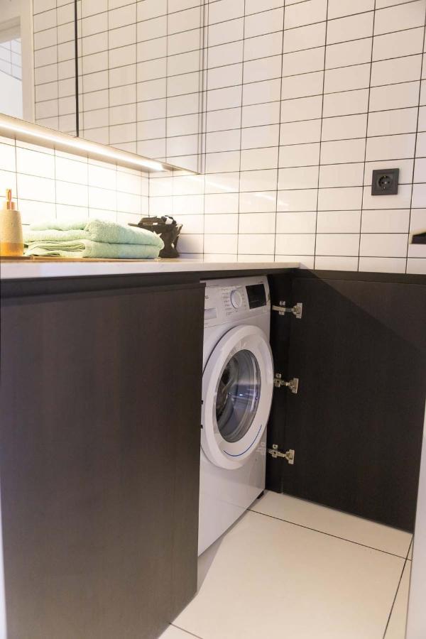 Stylish 1 Bedroom Studio Near Most City Dnepropetrovsk Exterior foto
