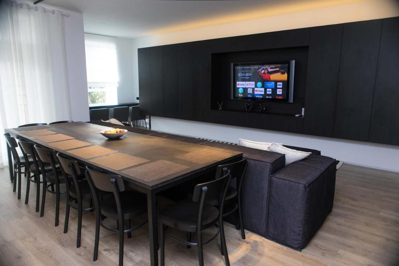 Stylish 1 Bedroom Studio Near Most City Dnepropetrovsk Exterior foto